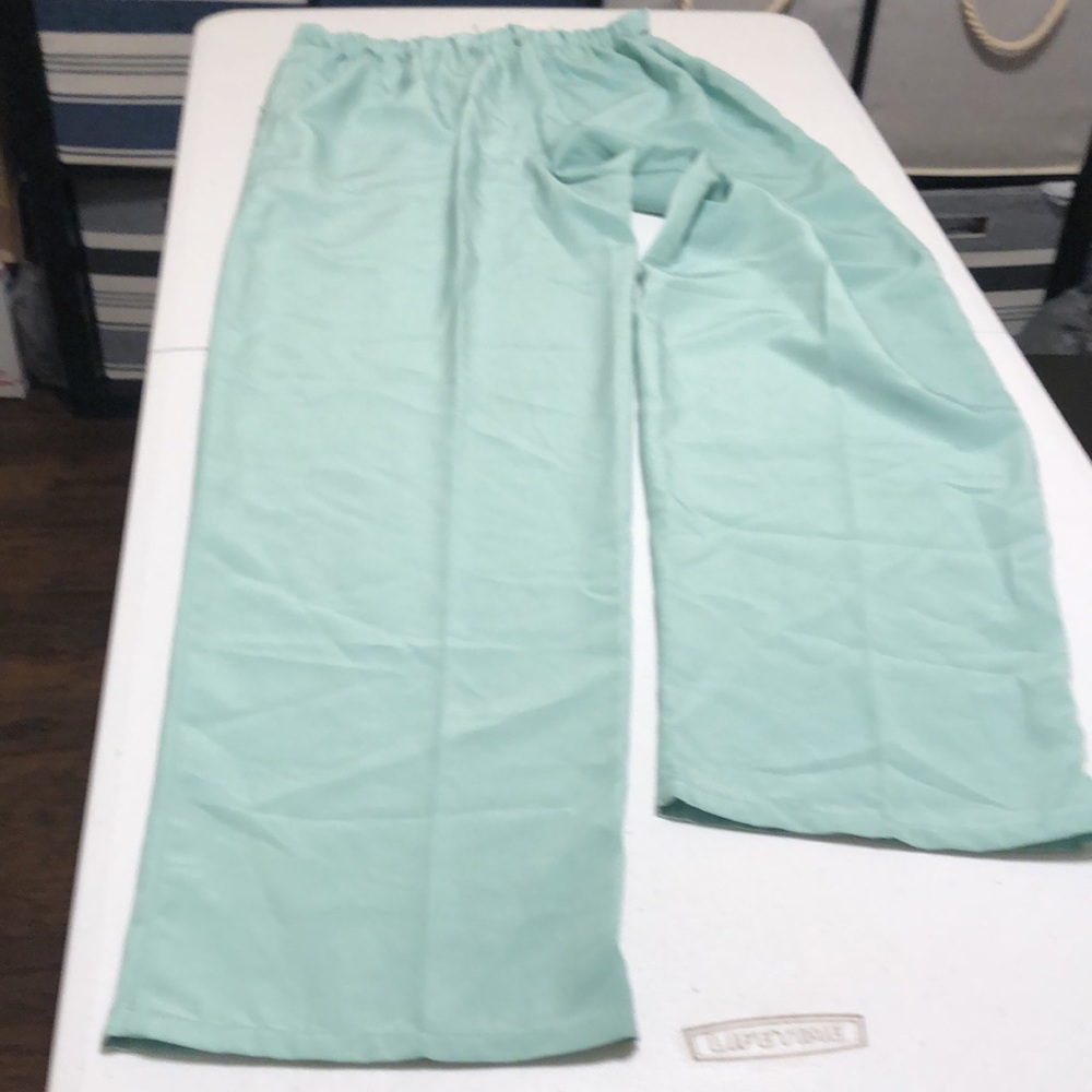 UA Scrubs Pants Extra Small - Picture 9 of 10